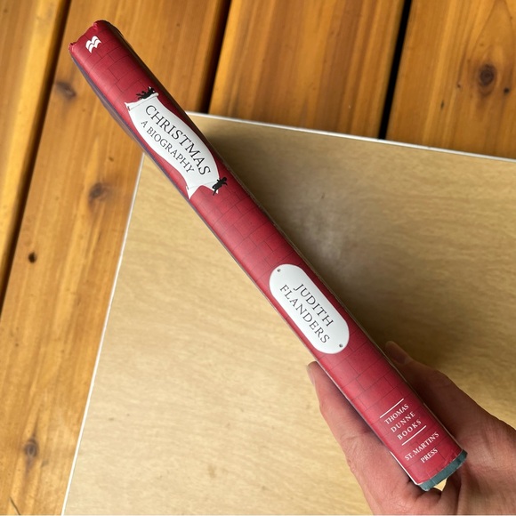 Christmas A Biography First Edition Hardcover Book By Judith Flanders - Picture 10 of 14